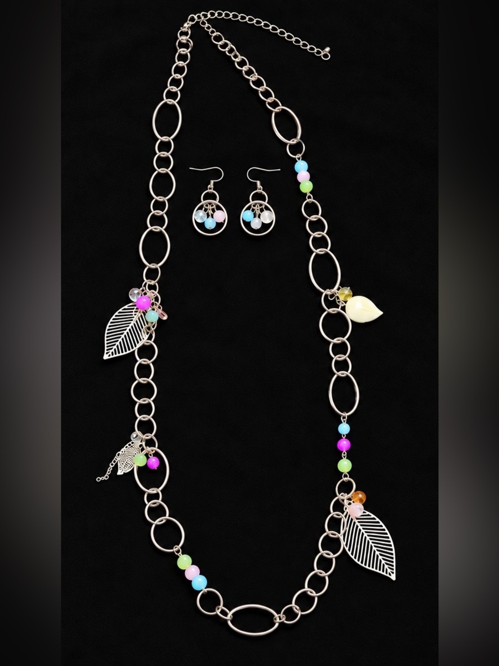 30” Silver Tone Leaf Charm Necklace & Earrings Set